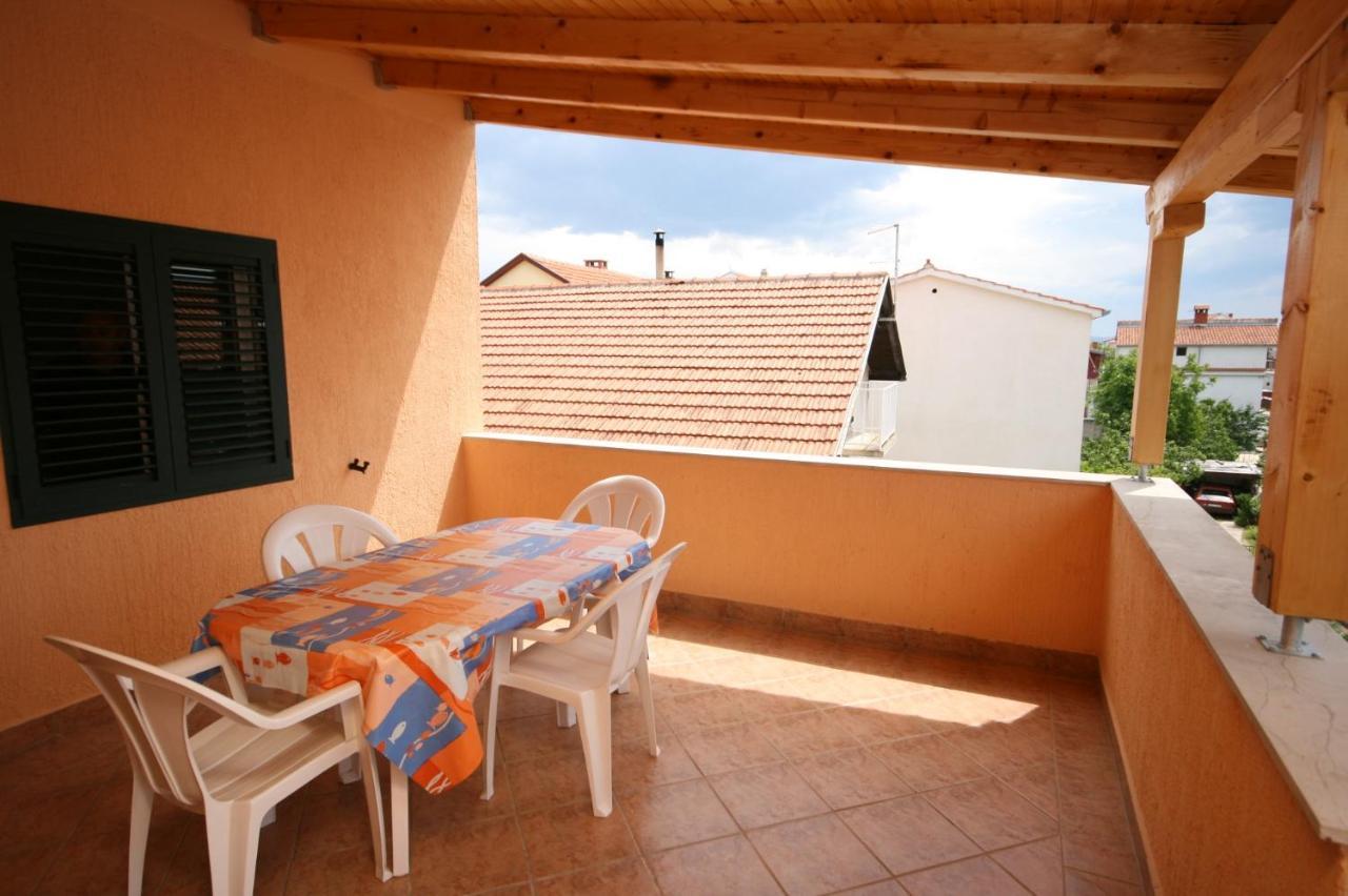 Apartments With A Parking Space Vodice - 6444 Exterior foto